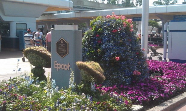 Noticed some flowers and topiaries out by the EPCOT sign this year.  Will be visiting later.