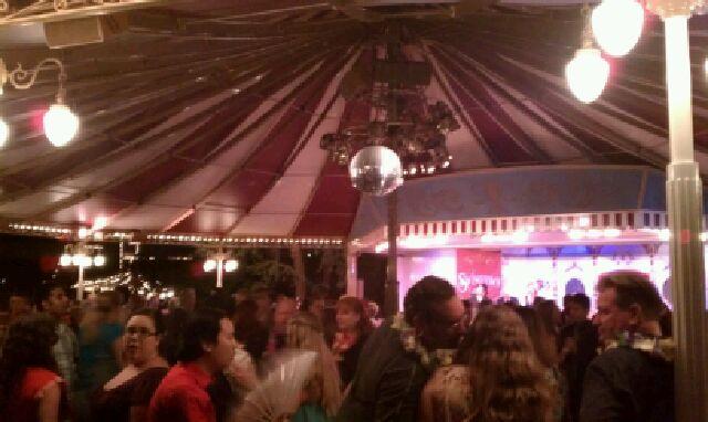 Tonight is the final night of swing dancing at Plaza Gardens and there is a heavy crowd.