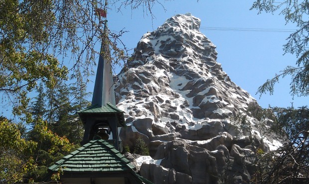 Only another month till the Matterhorn reopens all the scaffolding appears to be down.