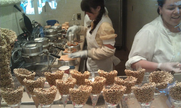 Preparing the waffle cones and bowls.