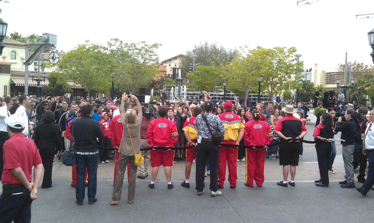 Going backwards a bit the crowd in Carthay Circle
