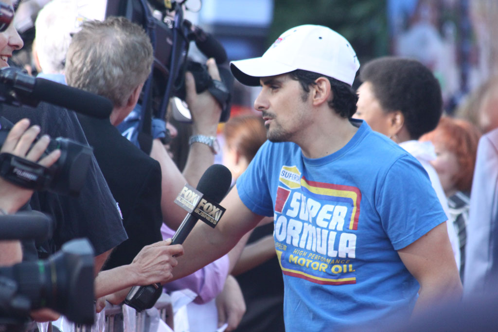 Brad Paisley on the Red Carpet