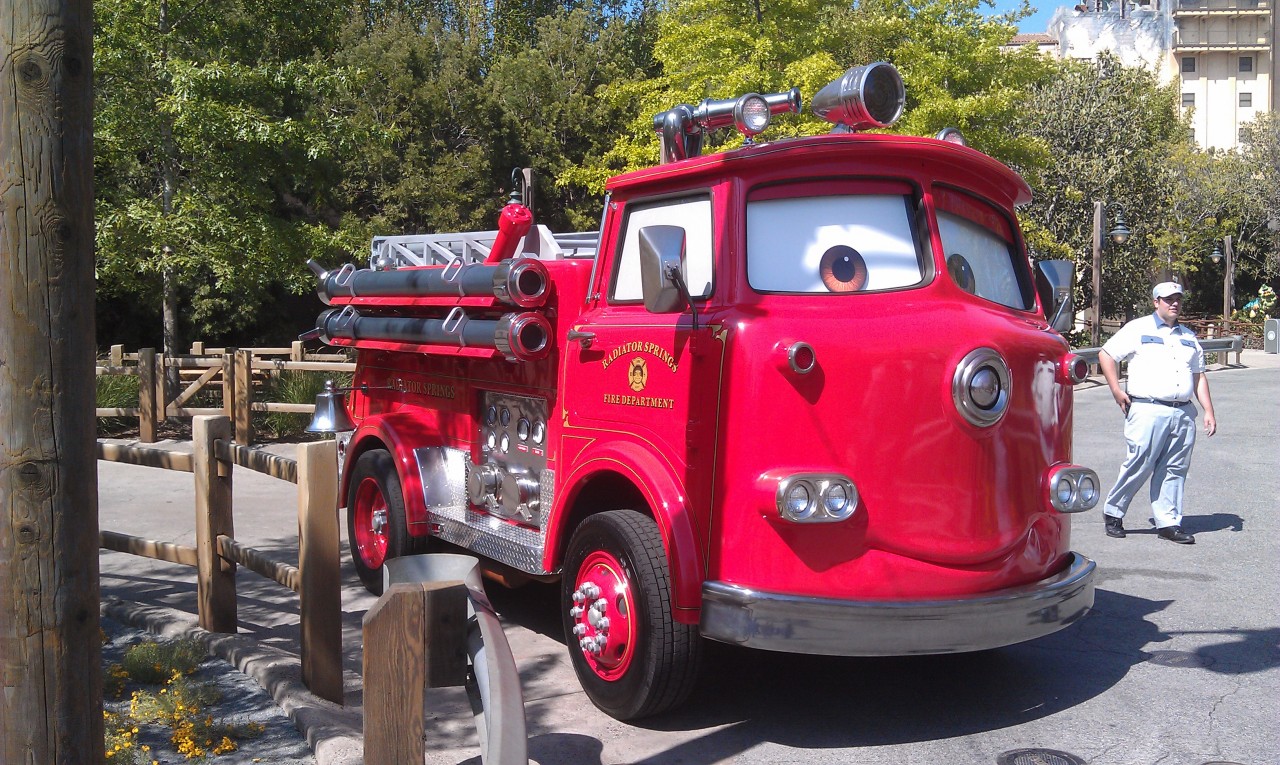 Red pulling in for his photo op in CarsLand