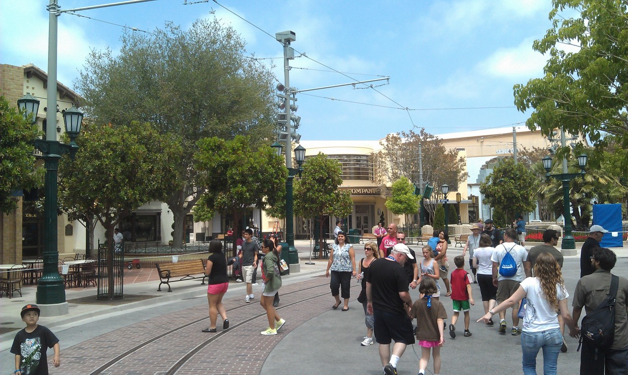 The walls are down around BuenaVistaStreet in Carthay Circle