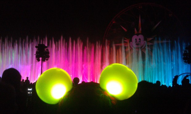 World of Color time.  Do you have your Glow with the Show Mouse Ears?