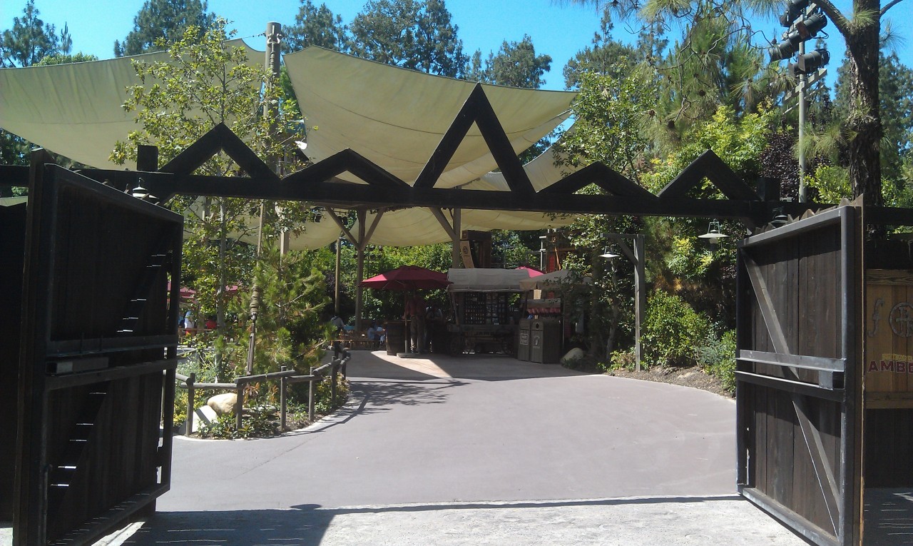 A pin cart is front and center as you approach the Big Thunder Ranch Jamboree from the bbq area.