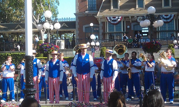 The Dapper Dans are ready for the 4th of July.