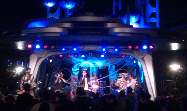 Suburban Legends at Tomorrowland Terrace tonight