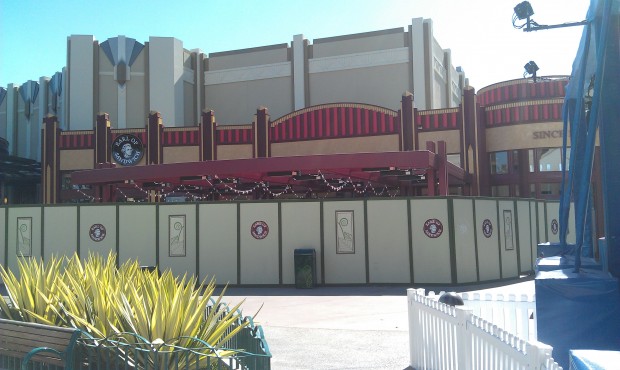 Starting off this afternoon at the #Disneyland Resort in Downtown Disney.  Earl of Sandwich looks almost done.