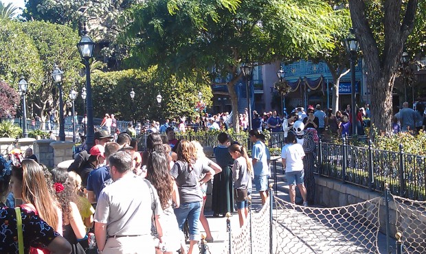 The Jake meet and greet has moved down toward the River since Fastpass is back.