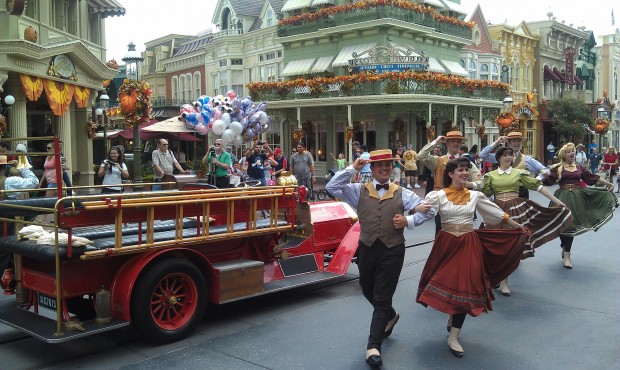 The Main Street Trolley show without the trolley today.