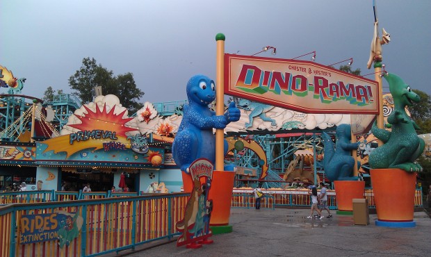 The rain has finally let up so out roaming AK.  here is a Dinoland pic