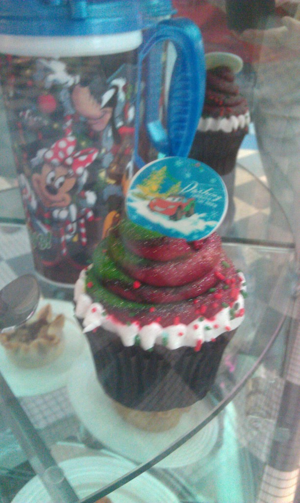 Holiday cupcakes in Flos