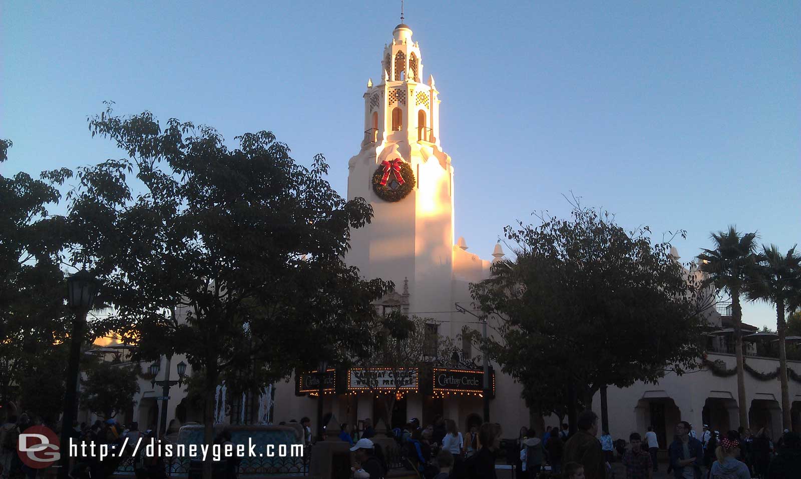 The Carthay Circle Restaurant as the sun is setting