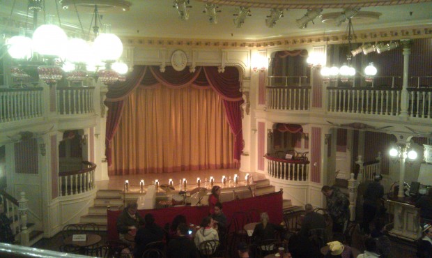 Waiting for the Salute to the Golden Horseshoe Revue to begin.