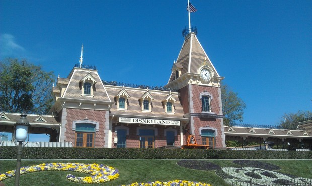 Just arrived at #Disneyland for the afternoon.  The Main Street train station scaffolding is down, but not open