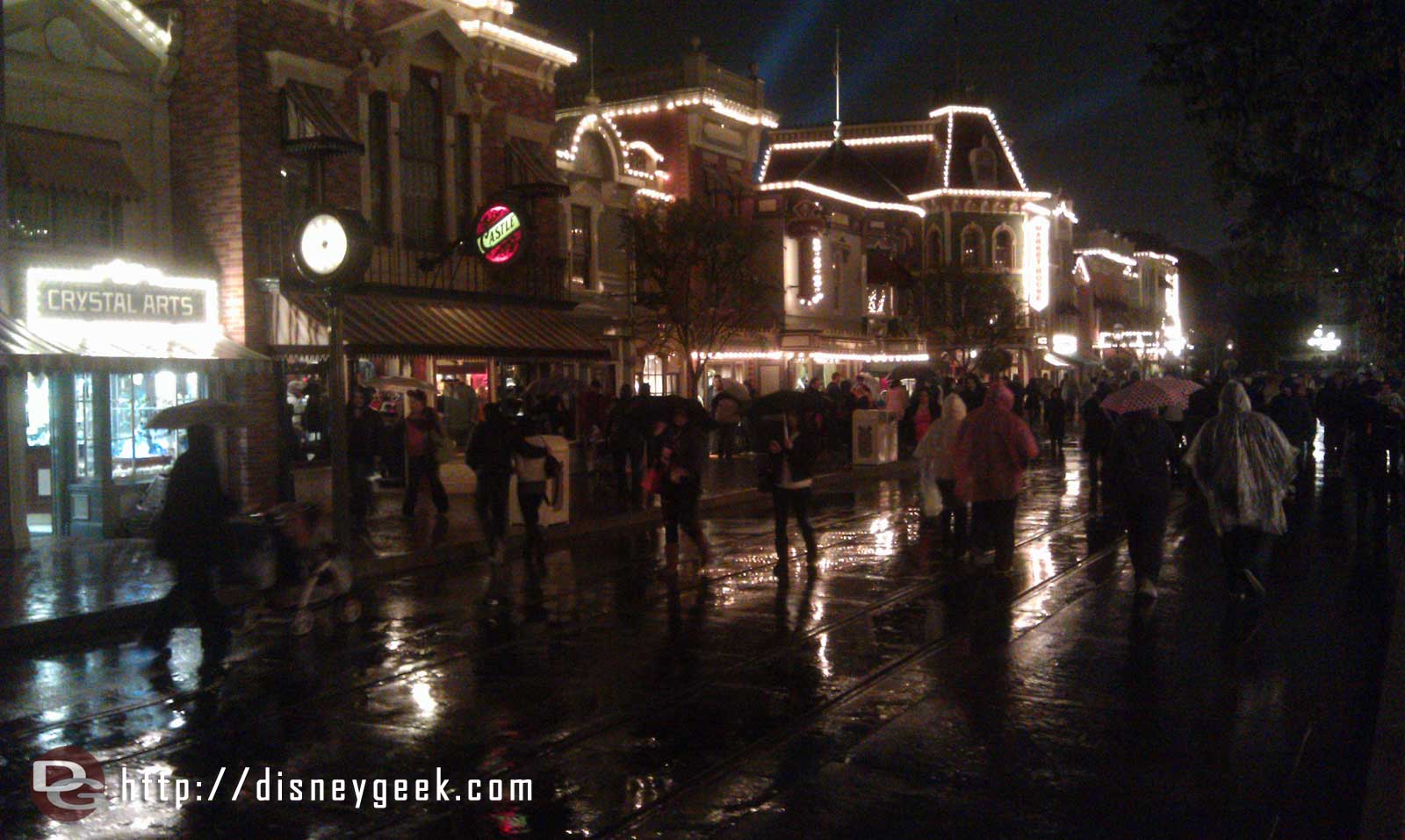 The rain has begun. A look at Main Street