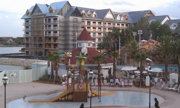 Another pic of the DVC work, in the foreground the Mad Tea Partt pool area