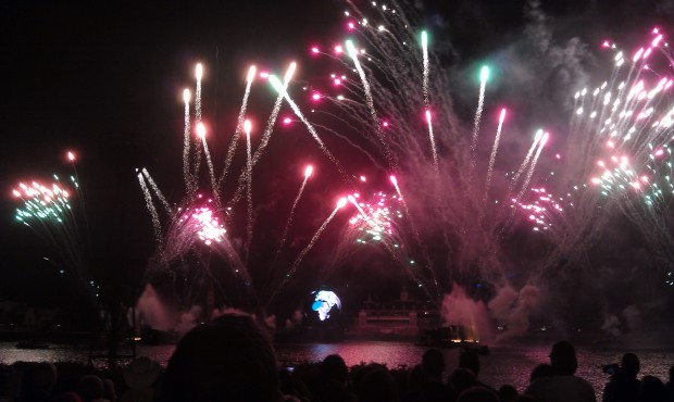 Illuminations to wrap up the day