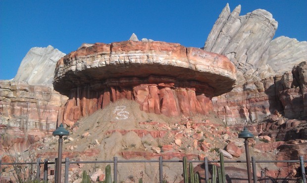 Ornament Valley this evening #CarsLand @DCAToday
