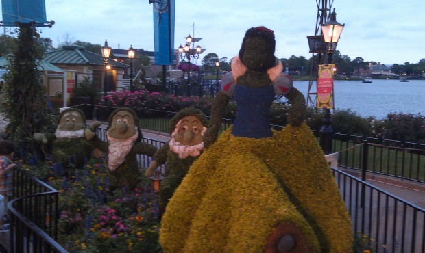 Snow White and the Seven Dwarf topiaries near Germany