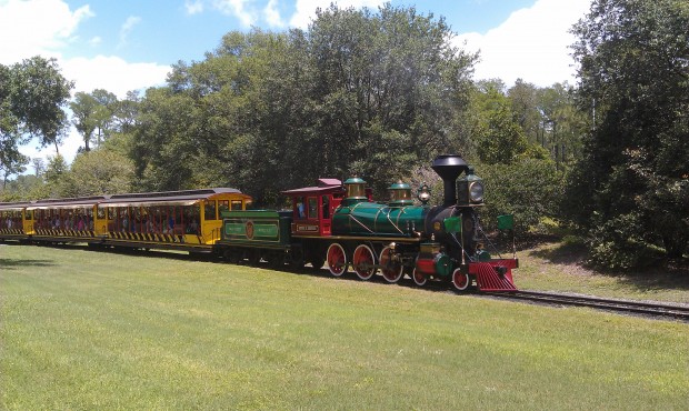 The Roger Broggie pulling out of Storybook Circus Station