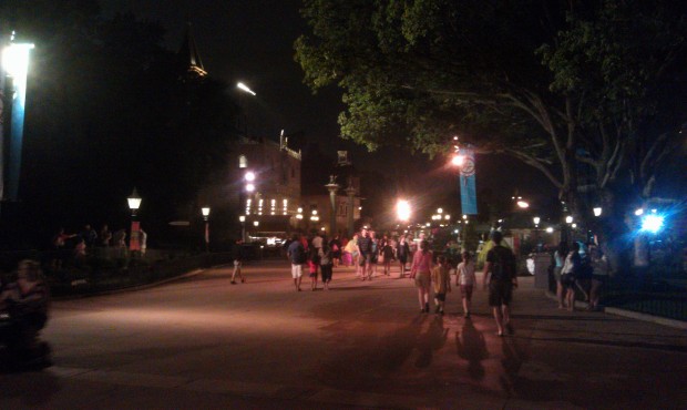 Walking World Showcase on a weeknight is much more open