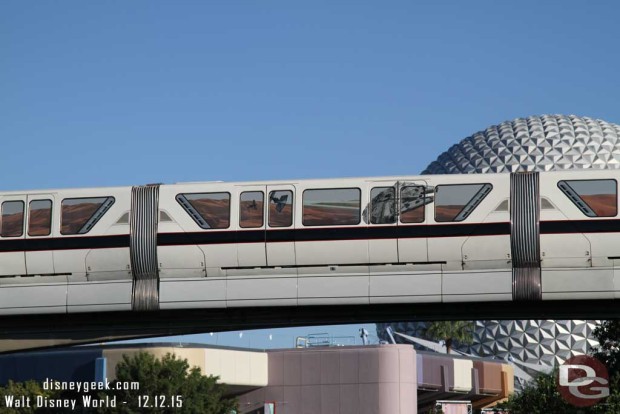 Star Wars: The Force Awakens Monorail @ Epcot