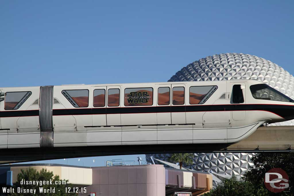 Star Wars: The Force Awakens Monorail @ Epcot