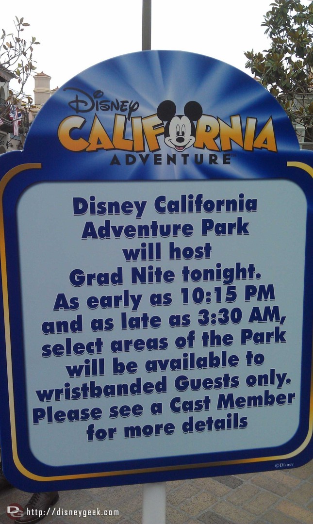 Over to DCA signs warning about Gradnite closures