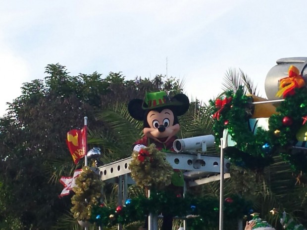 Jingle Jungle Parade - Mickey