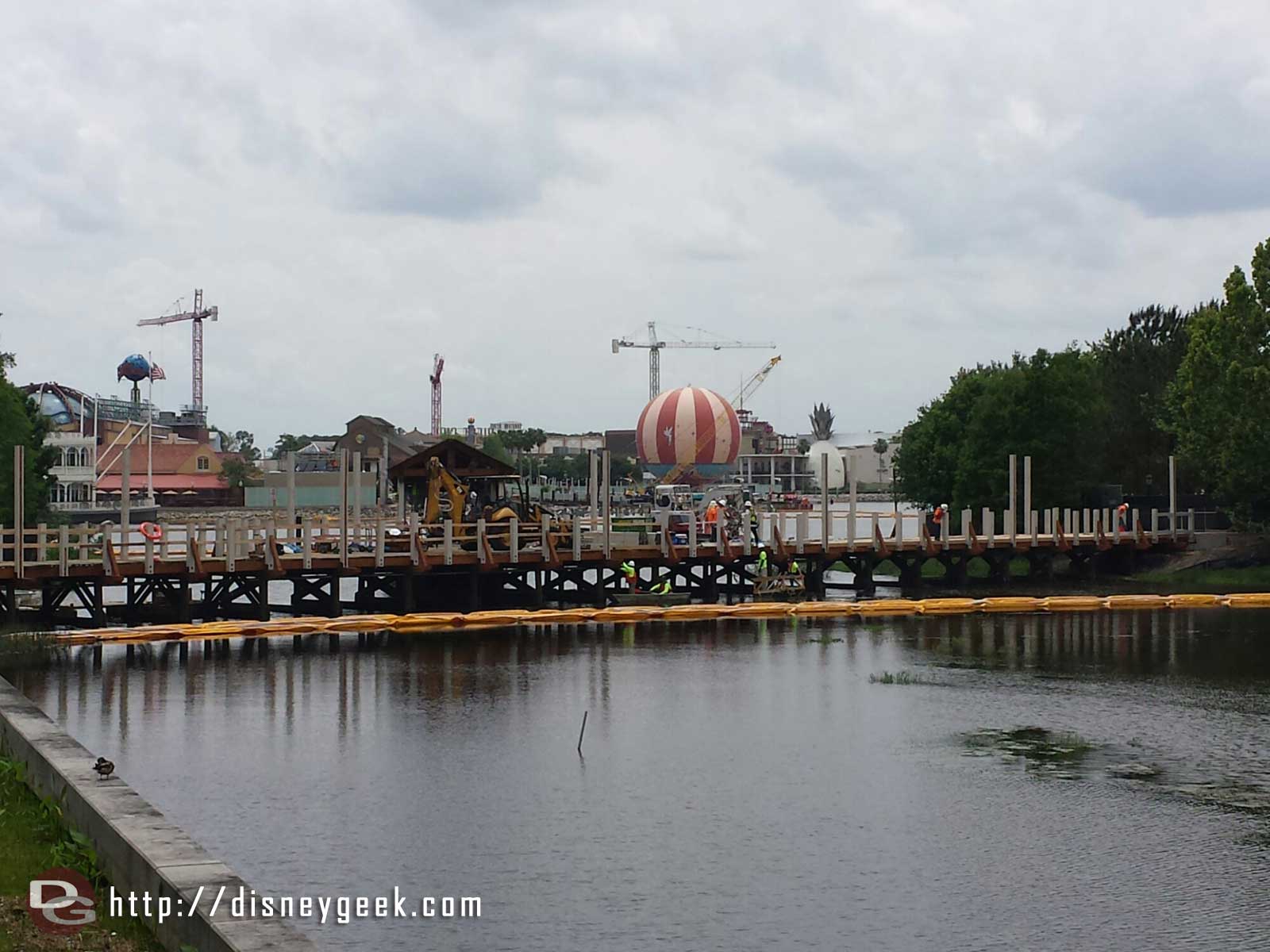 The new bridge from Saratoga Springs to Disney Springs