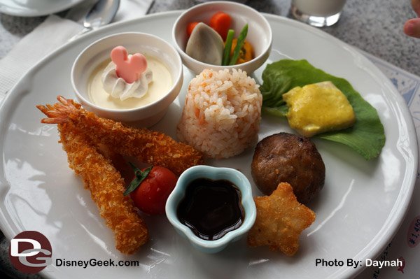 Kids Meal at the Sakura Restaurant at Tokyo DisneySea