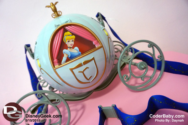 New Cinderella Premium Popcorn Buckets are finally available at Disneyland and they are so fun!