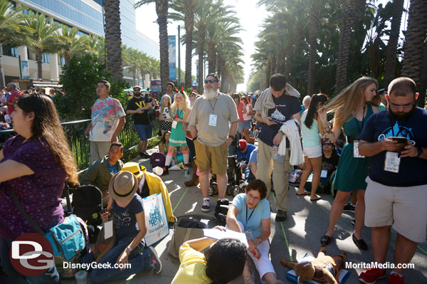 Lines in the early morning for D23 Expo (General Admission)
