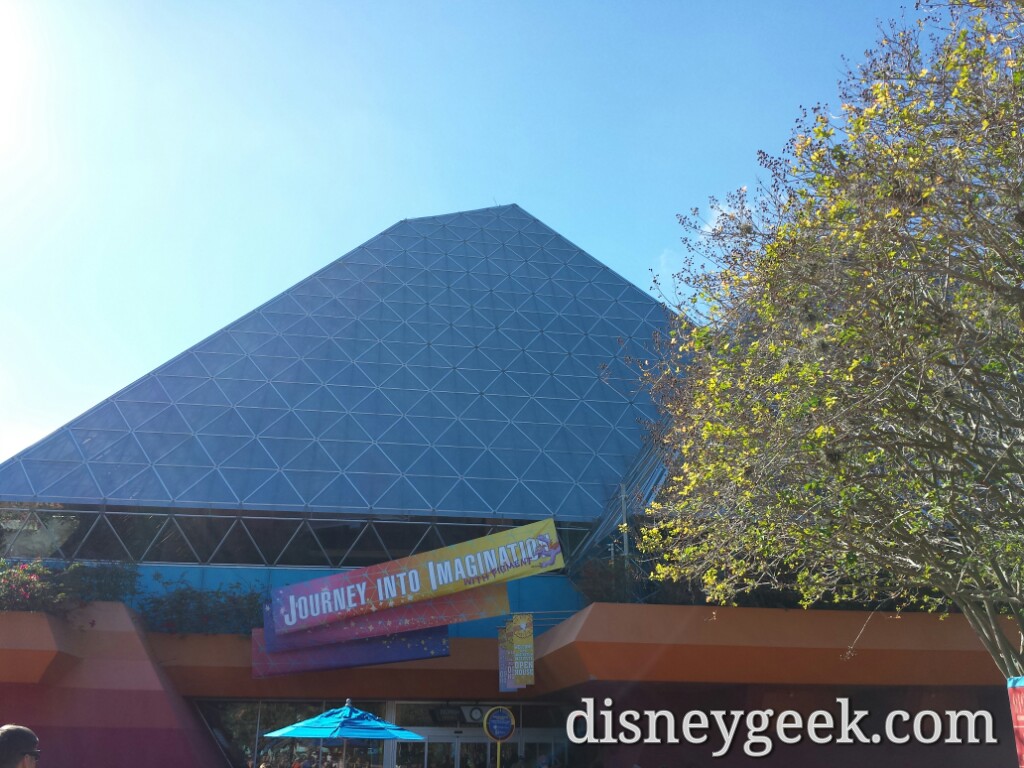 Journey Into Imagination had a posted 25 min wait!
