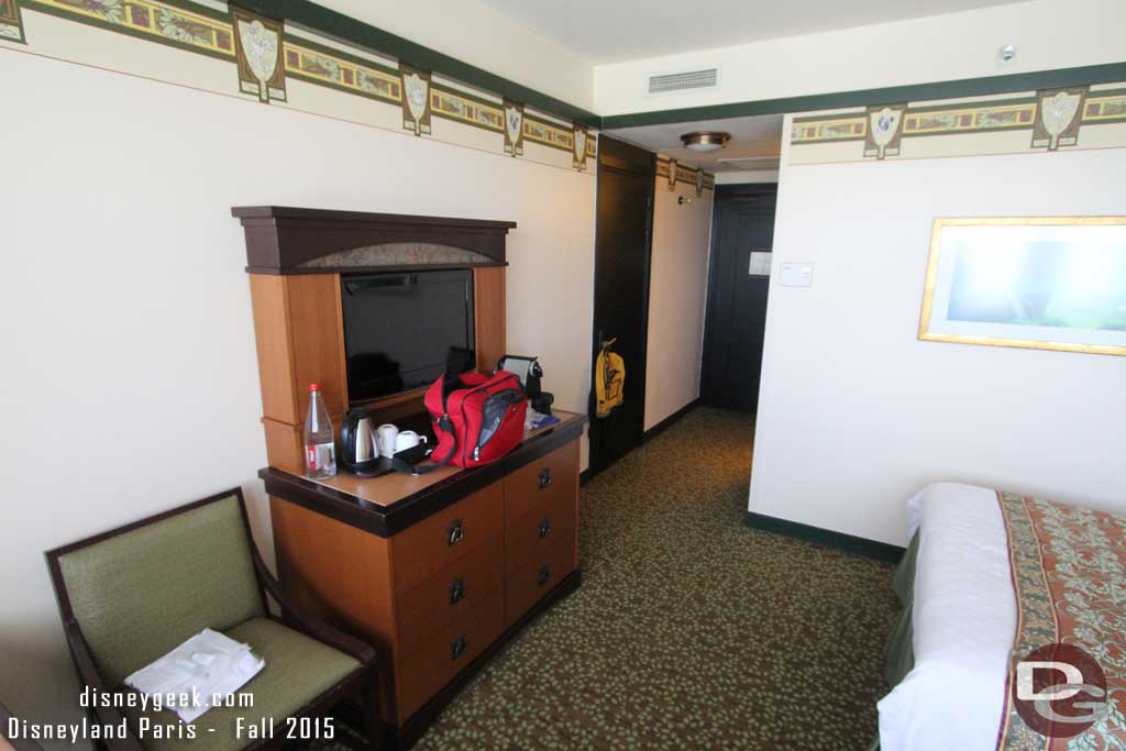 Disney's Sequoia Lodge - Golden Forest Club Room