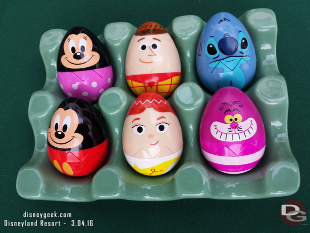 2016 Egg-Stravaganza @ Disneyland Resort - prizes