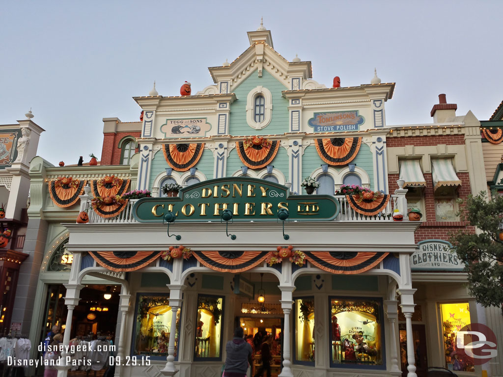 Disneyland Paris - Main Street Pumpkins (2015)