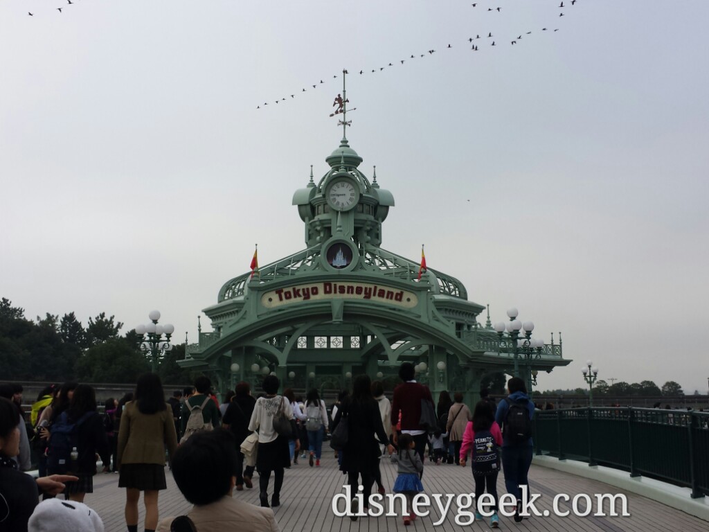 Tokyo Disneyland Sign