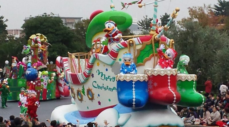Tokyo Disneyland - Disney Christmas Stories
