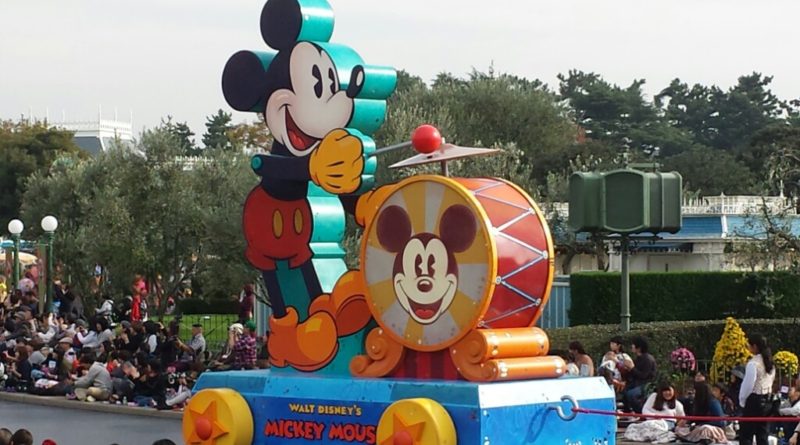 Tokyo Disneyland Happiness is Here
