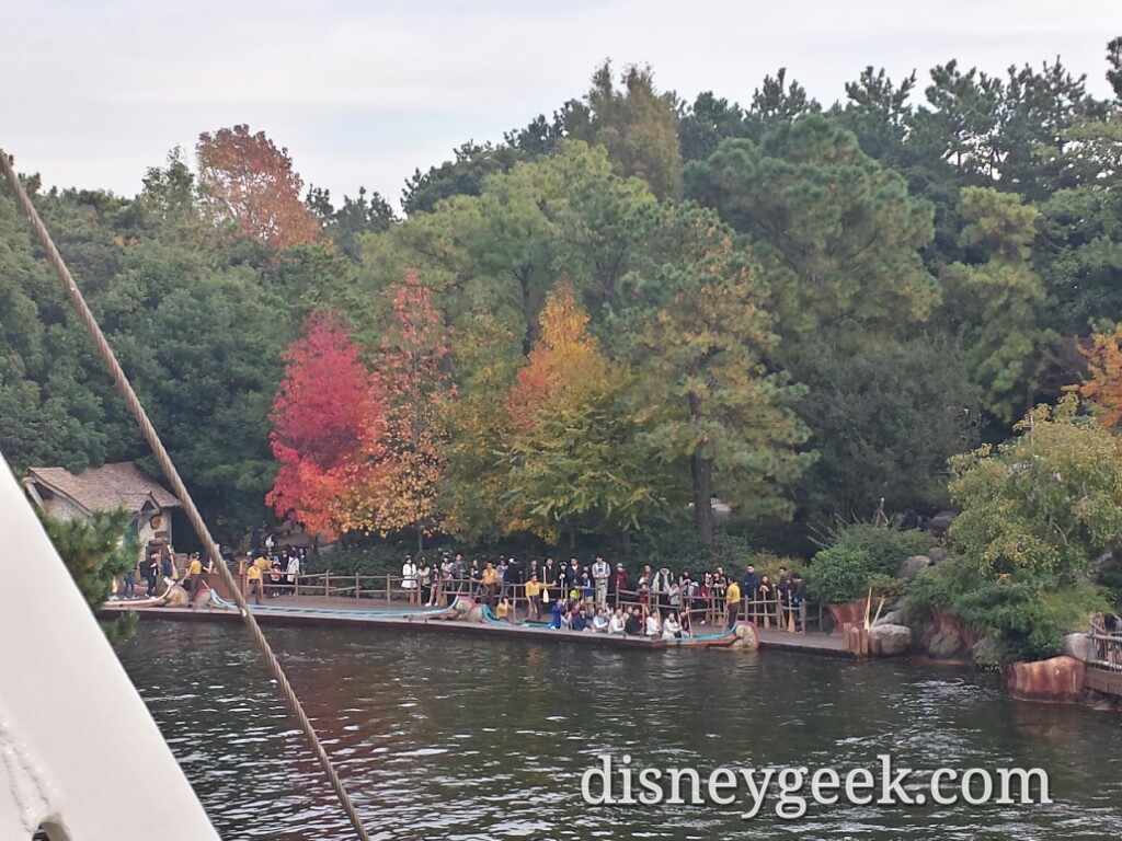 Tokyo Disneyland - Fall colors at the Canoe dock
