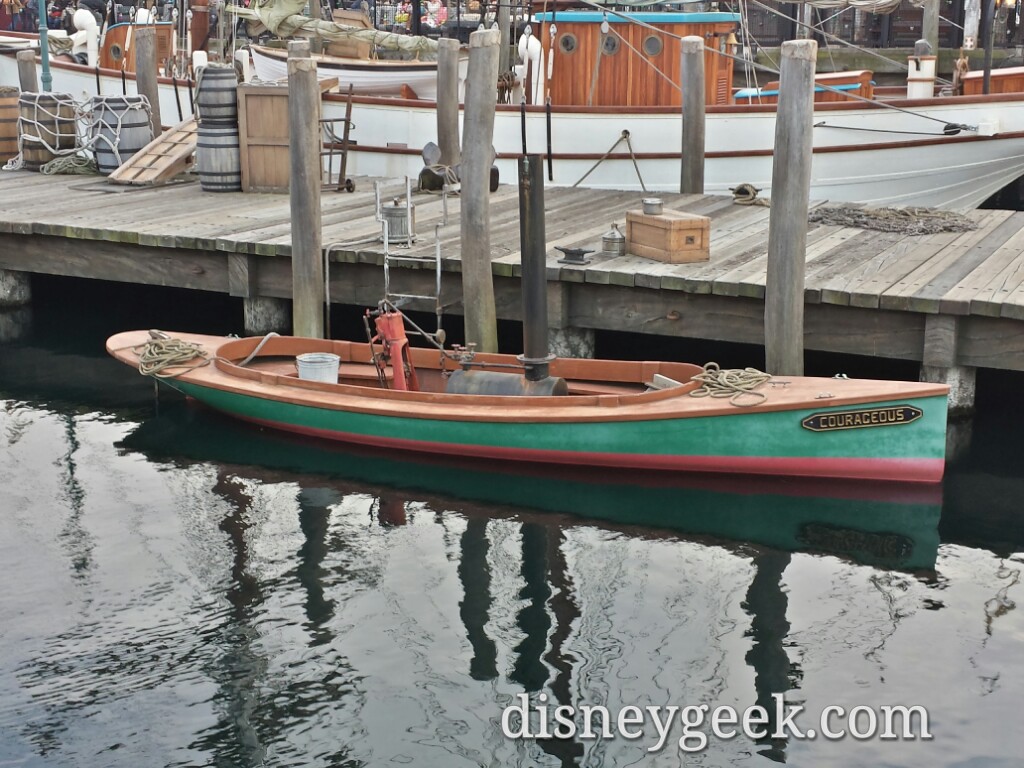 Tokyo DisneySea - American Waterfront Boats