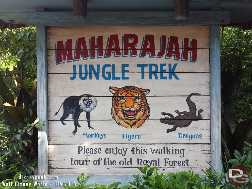 Maharajah Jungle Trek - Noticed Monkeys on the sign now over the bats