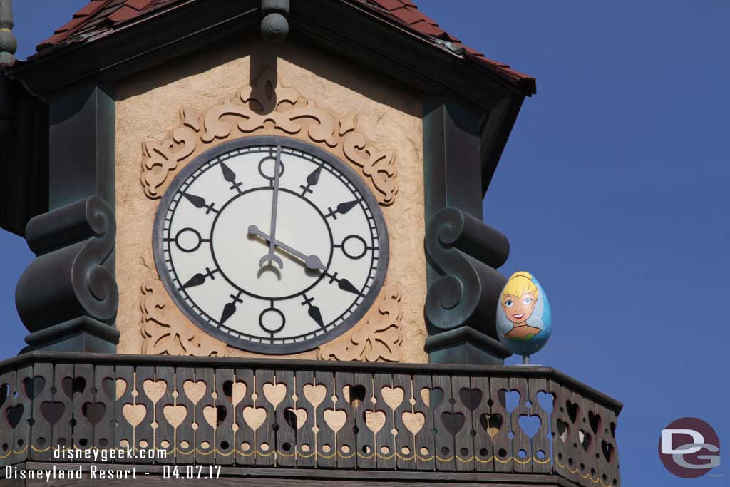 2017 Egg-Stravaganza @ Disneyland