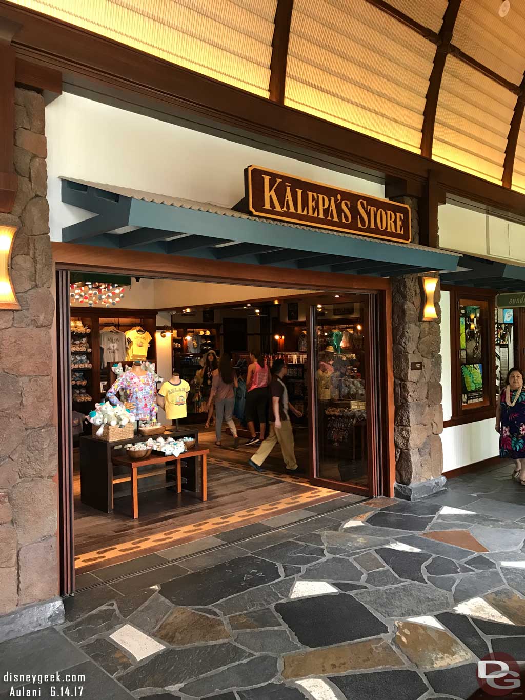 Kālepa's Store at Aulani