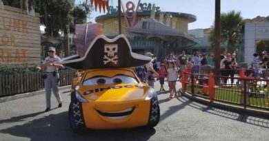 Pirate Cruz in Cars Land