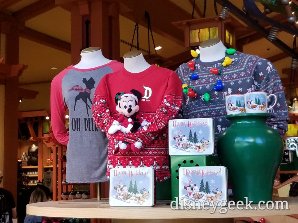World of Disney Christmas Merchandise (several pictures) – The Geek&#39;s Blog @ www.semashow.com