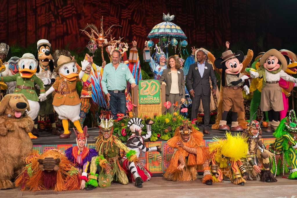 New Species of Theme Park.” Disney's Animal Kingdom Marks 20-Year  Anniversary in Special Earth Day Ceremonies - The Geek's Blog @  